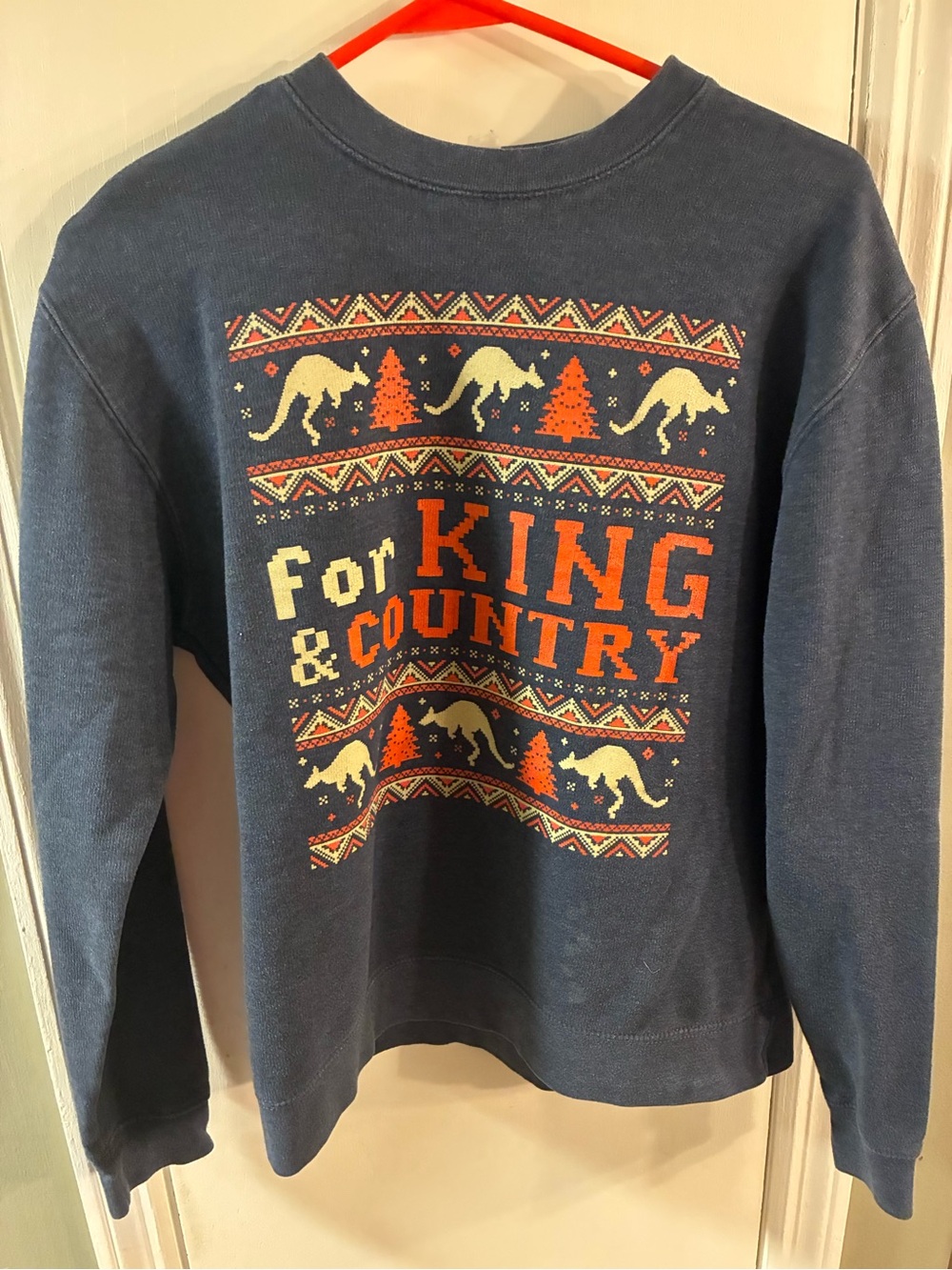 SOLD!!Men’s for King and Country Sweatshirt Size Small Long Sleeve Crew Neck